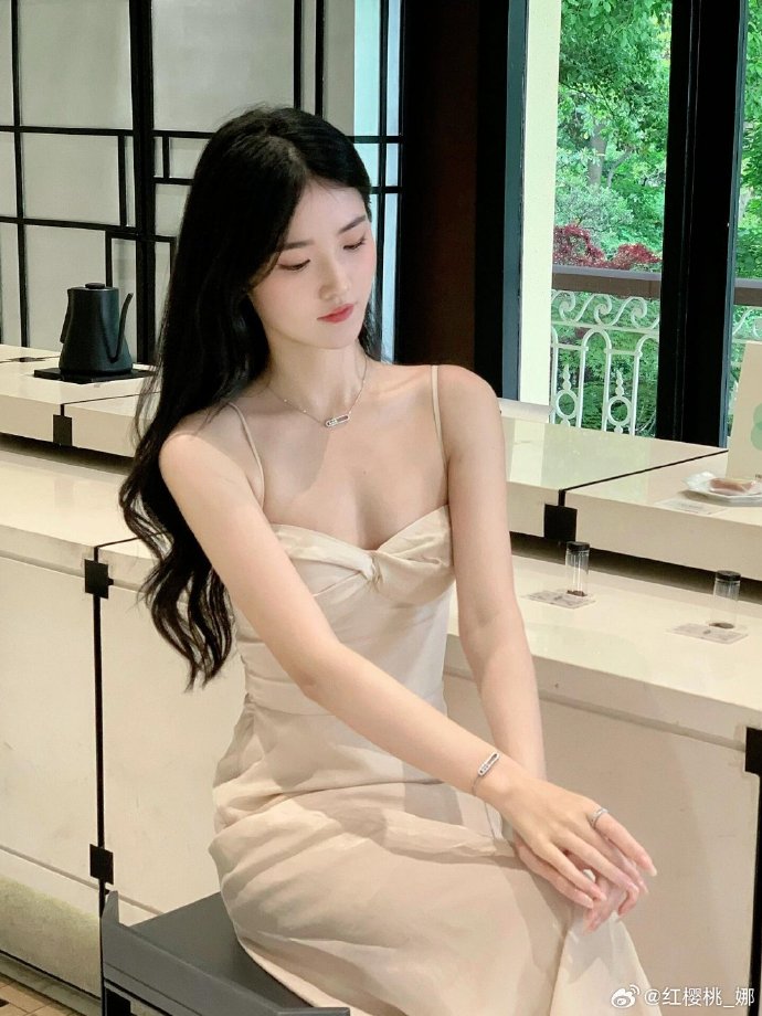 漫长的季节 封面