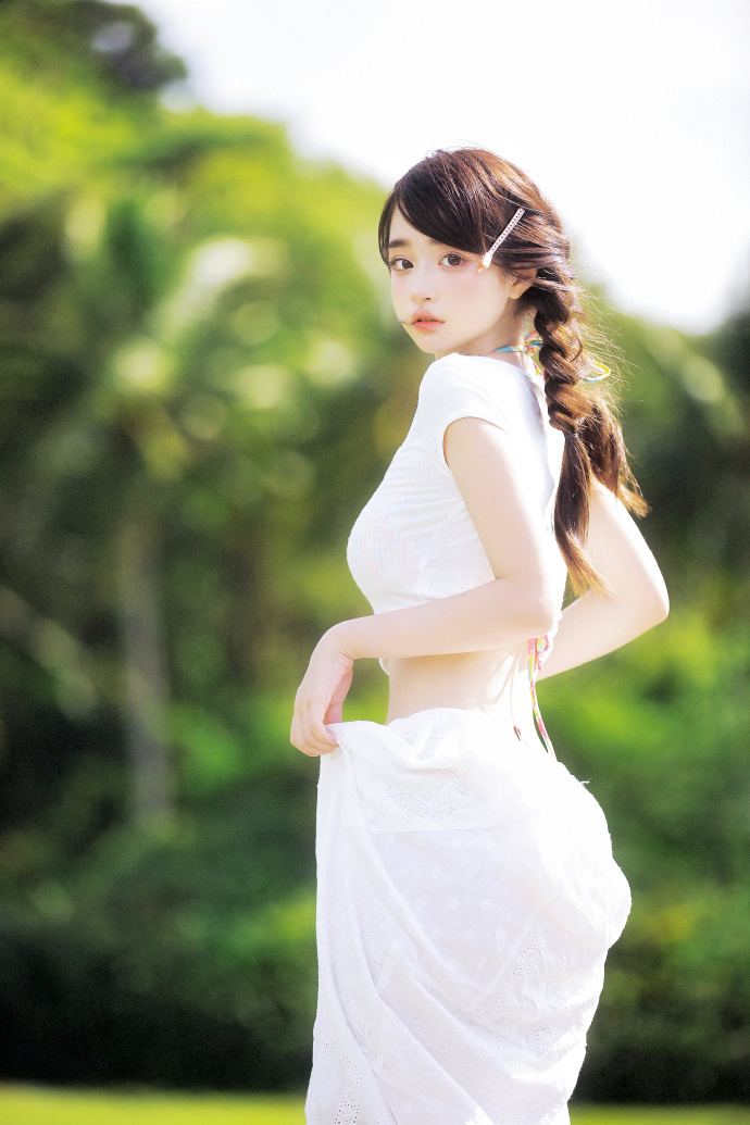 假面女郎 封面