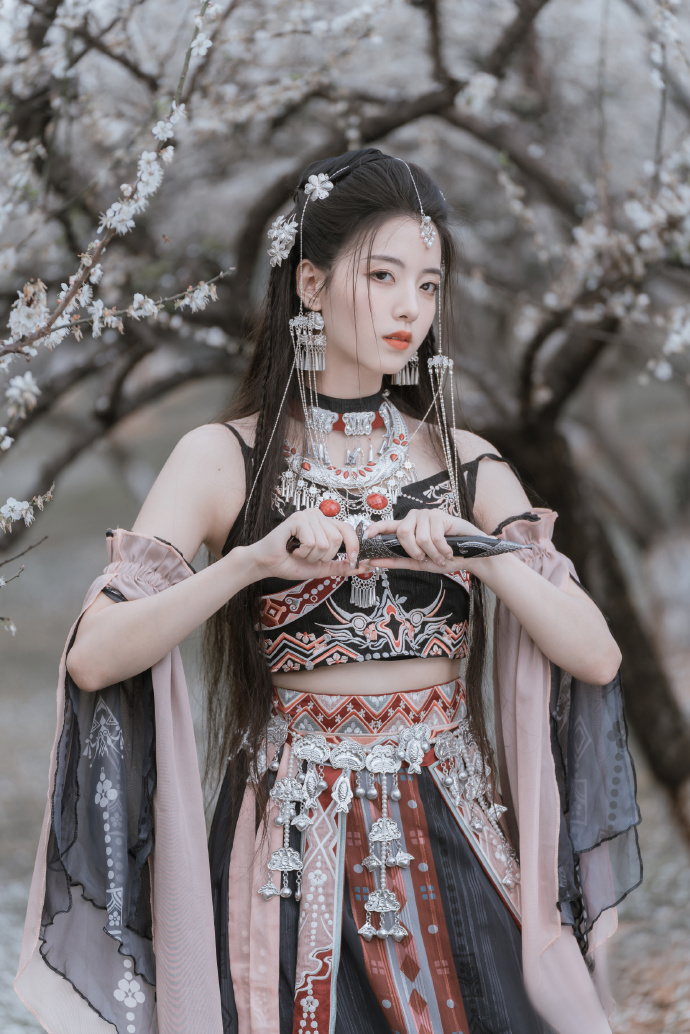 花田喜事 封面